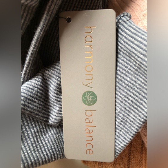 Harmony balance active hoodie size M - Picture 6 of 9